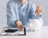 Las personas pueden ordenar sus finanzas para este 2024.