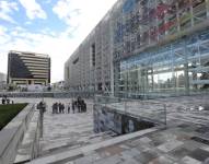Edificio de la Plataforma Financiera en Quito donde trabajan cientos de funcionarios públicos