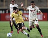 Universitario enfrenta a Barcelona SC por la Copa Libertadores.