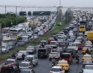 Más de 100 000 vehículos circulan al día por el Complejo de Puentes de la Unidad Nacional.