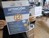 Imagen de un folleto en las juntas receptoras de voto advirtiendo que estaba prohibido usar dispositivos electrónicos al momento de votar.