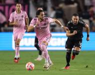 Leonardo Campana conduce el balón en la final del US Open Cup entre Inter Miami y Houstin Dynamo.