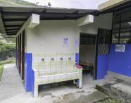 Infraestructura de una escuela ubicada en la Zona 8 de Guayas.