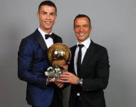 El portugués Jorge Mendes (d) es uno de los agentes más importantes del mundo y tiene la representación de jugadores como Cristiano Ronaldo (i), James Rodríguez, Ángel Di María y Radamel Falcao.