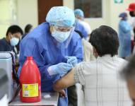 La vacunación seguirá únicamente para las personas que tienen agendada una cita en el link del CNE. Salud Ecuador