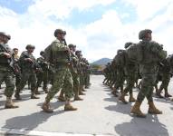 Foto de militares en un evento público de 2022 en Quito, Ecuador.