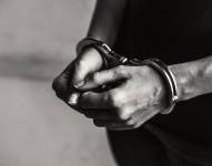 Imagen referencial de un hombre detenido