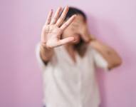 Imagen referencial de una mujer víctima de violencia.