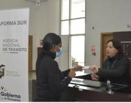 Proceso de licencias de conducir.