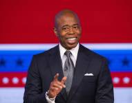 ARCHIVO - Eric Adams, presidente del distrito de Brooklyn y candidato demócrata para alcalde de la ciudad de Nueva York, habla durante un debate el martes 26 de octubre de 2021, en Nueva York. (Eduardo Munoz/Pool Photo via AP, Archivo)