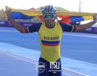 Nicolás García ganó la medalla de oro en los 5 mil metros en patinaje de velocidad