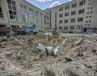 Un edifico en escombros en Ucrania tras un ataque ruso en Ucrania (imagen referencial).