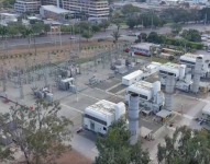 Imagen de una central termoeléctrica llamada EnergyQuil.