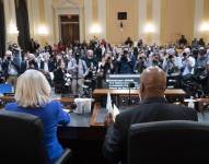 Bennie Thompson (d) preside el comité legislativo que investiga el ataque al Capitolio en Washington.