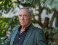 El actor alemán Udo Kier posa durante el photocall de la película “My Neighbor Adolf” en la 75ª edición del Festival Internacional de Cine de Locarno, en Locarno, Suiza.