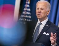 Biden avanza nuevas acciones para proteger el acceso a pastillas abortivas