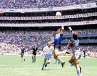 Subastan el balón de la 'Mano de Dios' de Diego Maradona
