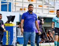 Javier Carvajal dejará de ser el entrenador del Delfín SC.