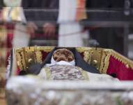 Por primera vez en este siglo, ha tenido lugar la exposición pública de Santa Teresa de Jesús para su veneración en la Basílica de la Anunciación de Nuestra Señora del Carmen, en la localidad salmantina de Alba de Tormes.
