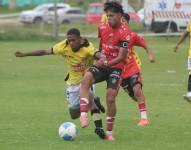 El partido entre Deportivo Cuenca vs. Barcelona SC sub 17 terminó a los golpes.