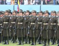 Más de 900 agentes especializados se unen a las filas policiales en Ecuador