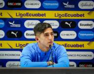 El volante de Liga de Quito, Fernando Cornejo, en rueda de prensa