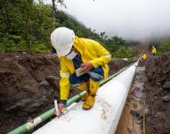 Se acelera obras preventivas ante actividad del volcán Reventador.