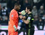 Mike Maignan, portero francés del AC Milan.