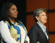 La vicepresidenta de Colombia, Francia Márquez (i), junto a la alcaldesa de Bogotá, Claudia López (d). Foto: Archivo