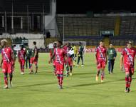 Club Deportivo El Nacional en un partido en el estadio Olímpico Athualpa