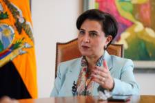 Fotografía de archivo en la que se registró a la ministra de Relaciones Exteriores y Movilidad Humana de Ecuador, Gabriela Sommerfeld, durante una entrevista con EFE, en Quito.