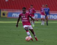 Darwin Guagua en el partido entre Independiente del Valle contra Universidad Católica por la fecha 18 de la Liga Ecuabet