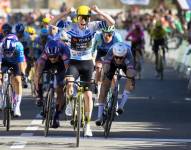 Matthew Brennan gana la quinta etapa de la Volta Catalunya