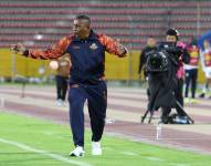 Juan Carlos León no seguirá en Libertad de Loja para la próxiam temporada.