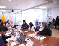 La sesión número 32 en la Comisión de Relaciones Internacionales.