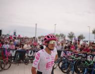 Richard Carapaz volverá a competir, tras dos meses de baja.