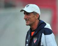 Edgardo Bauza en un entrenamiento con Liga de Quito