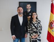 Imagen de Santiago Abascal, líder de Vox, y Verónica Abad, vicepresidenta electa de Ecuador.