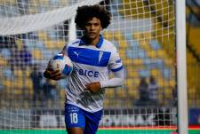 Eduard Bello quiere quedarse en la Universidad Católica para la próxima temporada.