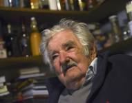El expresidente de Uruguay José Mujica habla durante una entrevista con EFE, el 22 de abril de 2024, en Montevideo (Uruguay).