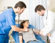 Diciembre, el mes festivo que dispara las alertas de salud en Ecuador.