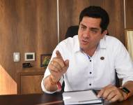 Hervas hizo el anuncio ante medios de comunicación.