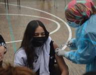 Este fin de semana ya se están vacunando las personas de 32 años.