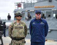 La primera pregunta del Referéndum, busca eliminar la prohibición de establecer bases militares extranjeras en Ecuador.