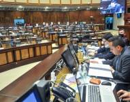 La Comisión recomienda realizar un censo de la población penitenciaria.