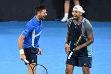 Djokovic y Kyrgios celebrando el triunfo.