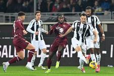 Juventus no pasa del empate con el Torino y se aleja de la pelea por el liderato en Italia
