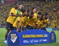 Imagen de los 11 jugadores de Ecuador vs. Brasil en julio del 2025.