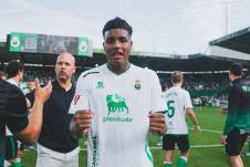 Jeremy Arévalo recibió su primera convocatoria con la selección de Ecuador para la última fecha FIFA del 2025.