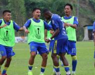 Jugadores de Mineros SC celebran un gol en los playoffs de Segunda Categoría